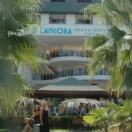 ホテル L'ancora ケメル